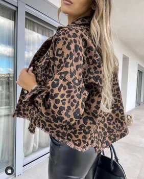 2024 Džínsové Tkaniny Leopard Tlač Krátke Bunda Euro-americký Štýl Žien Jeseň Nové Voľné Dlhý Rukáv Kabáta Jckets Femle Oblečenie