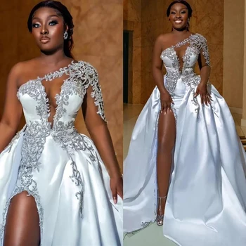 Luxusné Svadobné Šaty Sequined Čipky Appliques Crystal Guľové Šaty Svadobné Vysoká Rozdeliť Plus Veľkosť Sweep Vlak Župan De Manželstva